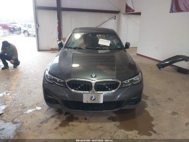 44161394 :رقم المزاد ، 3MW5R7J07M8B53194 vin ، 2021 Bmw 330i Xdrive مزاد بيع