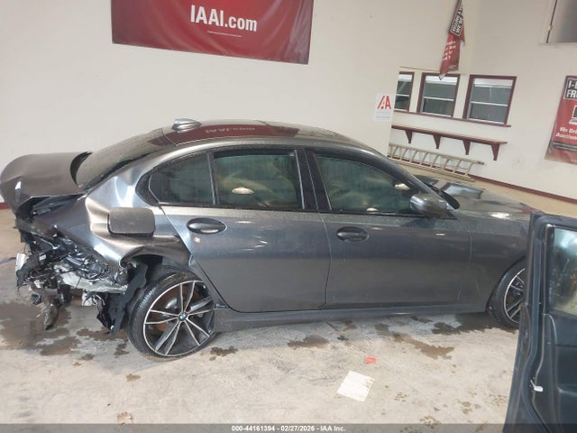 44161394 :رقم المزاد ، 3MW5R7J07M8B53194 vin ، 2021 Bmw 330i Xdrive مزاد بيع