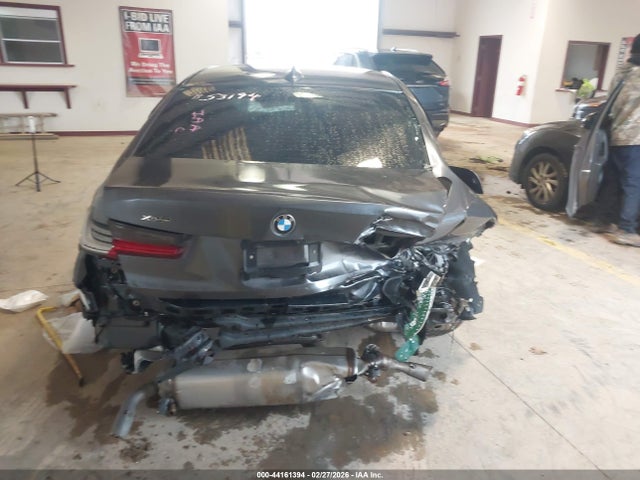 44161394 :رقم المزاد ، 3MW5R7J07M8B53194 vin ، 2021 Bmw 330i Xdrive مزاد بيع