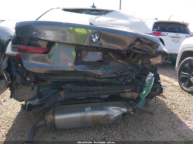 44161394 :رقم المزاد ، 3MW5R7J07M8B53194 vin ، 2021 Bmw 330i Xdrive مزاد بيع