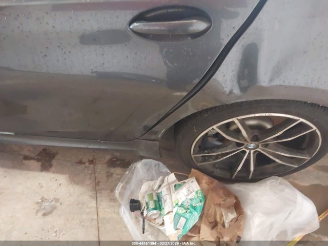 44161394 :رقم المزاد ، 3MW5R7J07M8B53194 vin ، 2021 Bmw 330i Xdrive مزاد بيع