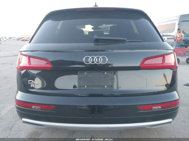 WA1ANAFY6K2053618 Audi Q5 45 Premium