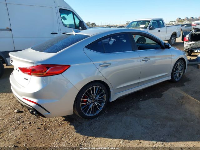 2018 HYUNDAI ELANTRA KMHD04LB6JU519887 Photo 3