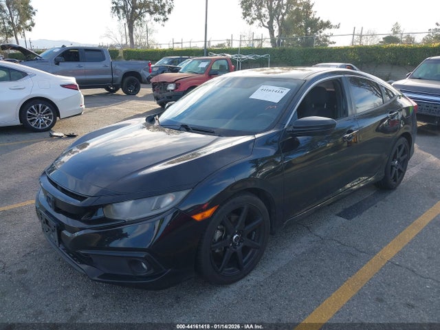 Honda Civic Sport 2019 2HGFC2F86KH590490 Image 2