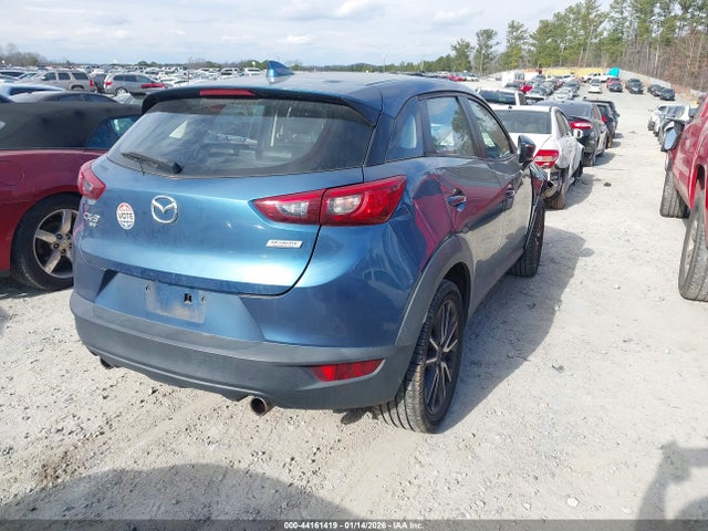 2018 MAZDA CX-3 JM1DKFC79J0301021 Photo 3