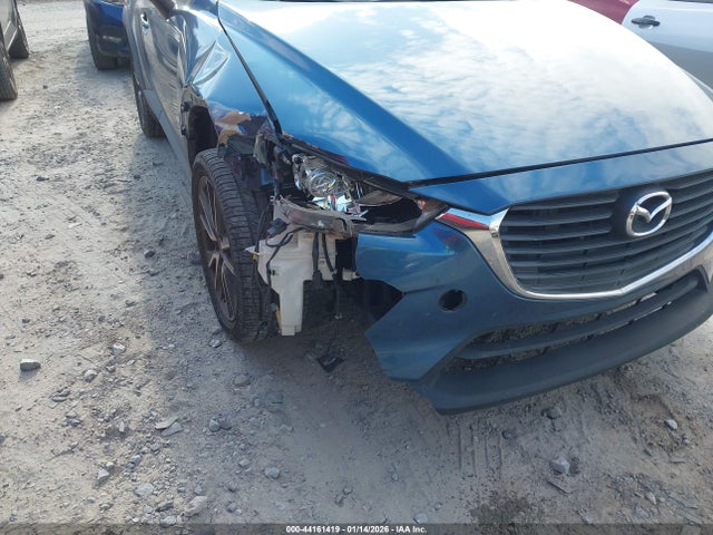 2018 MAZDA CX-3 JM1DKFC79J0301021 Photo 5