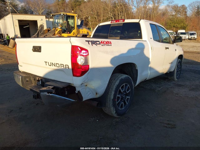 2017 Toyota Tundra Sr5 5.7l V8 მანქანა იყიდება აუქციონზე, vin: 5TFUY5F18HX625689, აუქციონის ნომერი: 44161434