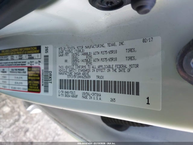 2017 Toyota Tundra Sr5 5.7l V8 მანქანა იყიდება აუქციონზე, vin: 5TFUY5F18HX625689, აუქციონის ნომერი: 44161434