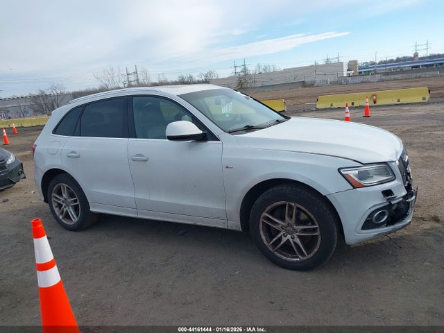 2016 Audi Q5 3.0t Premium Plus მანქანა იყიდება აუქციონზე, vin: WA1D7AFP4GA048607, აუქციონის ნომერი: 44161444