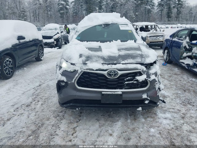 5TDGZRBH5MS156808 Toyota Highlander Xle