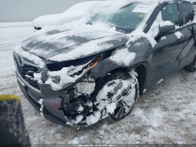 5TDGZRBH5MS156808 Toyota Highlander Xle