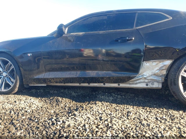 1G1FB1RS0J0126206 Chevrolet Camaro 1lt