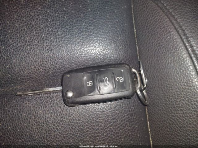 2012 VOLKSWAGEN TIGUAN WVGAV7AX1CW003061 Photo 10