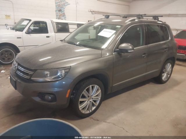 2012 VOLKSWAGEN TIGUAN WVGAV7AX1CW003061 Photo 1