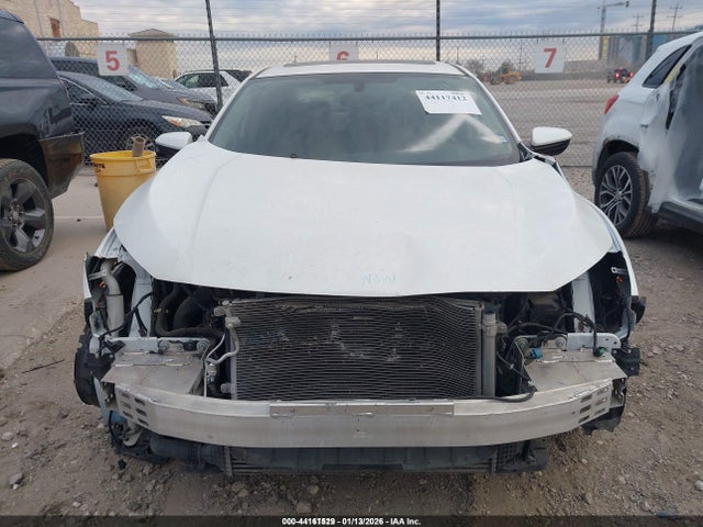 JHMFC1F3XJX015105 Honda Civic Ex-t