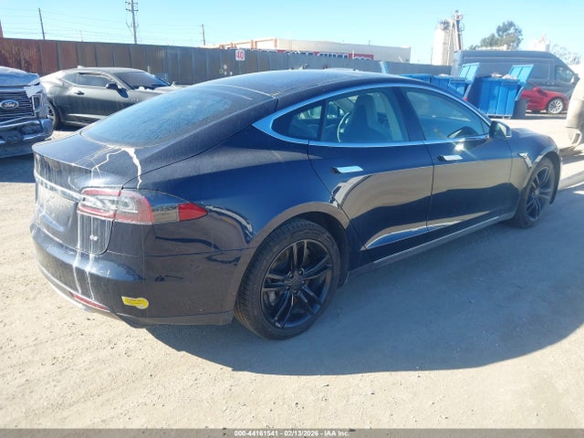 2013 TESLA MODEL S 5YJSA1CN6DFP17285 Photo 3