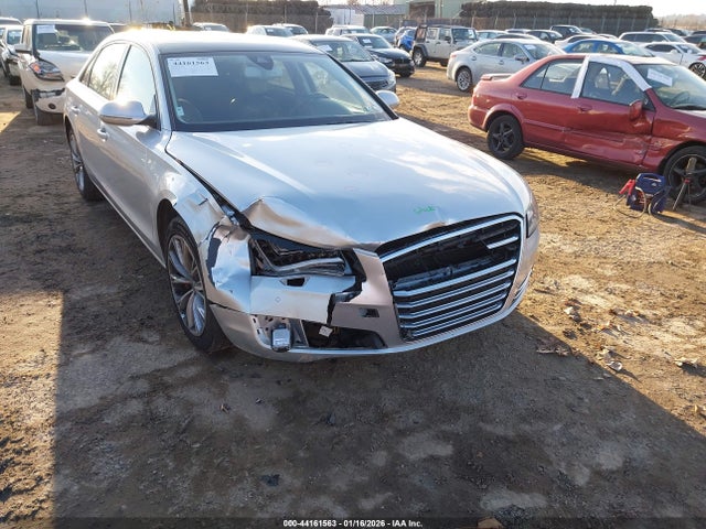 2012 AUDI A8 L WAURVAFD9CN022625 Photo 5