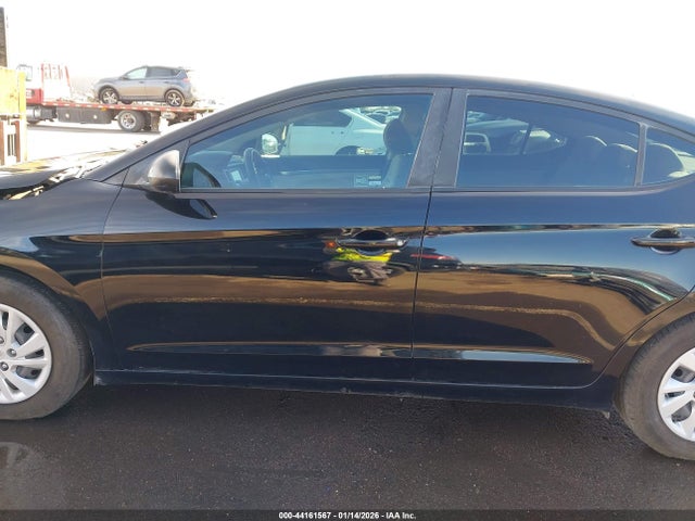 KMHD74LF8KU842869 Hyundai ELANTRA SE