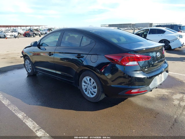KMHD74LF8KU842869 Hyundai ELANTRA SE