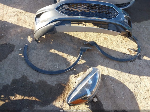 2020 Ford Escape Sel მანქანა იყიდება აუქციონზე, vin: 1FMCU0H67LUA75670, აუქციონის ნომერი: 44161583