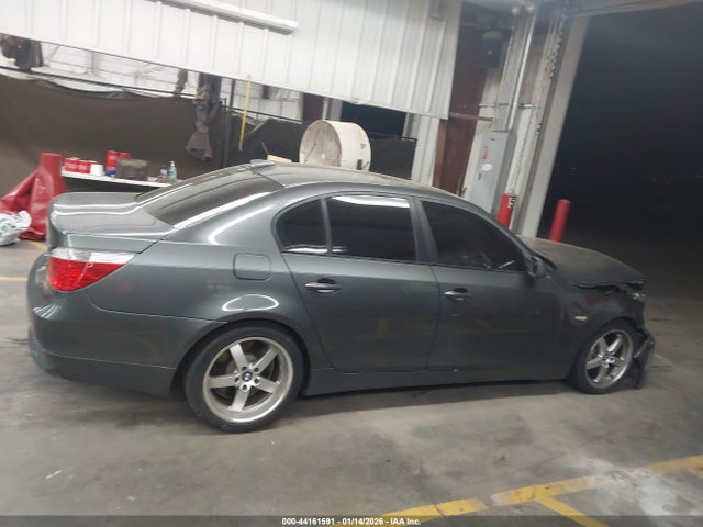 2007 Bmw 550i მანქანა იყიდება აუქციონზე, vin: WBANB53517CP07764, აუქციონის ნომერი: 44161591