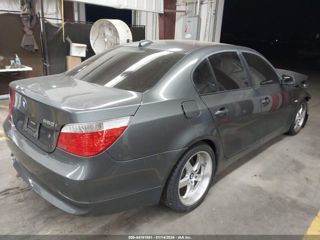 2007 Bmw 550i მანქანა იყიდება აუქციონზე, vin: WBANB53517CP07764, აუქციონის ნომერი: 44161591