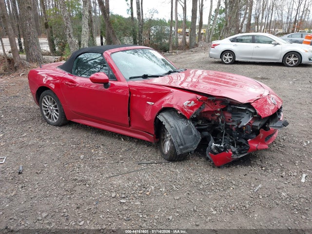 2018 FIAT 124 SPIDER JC1NFAEKXJ0137529 Photo 0