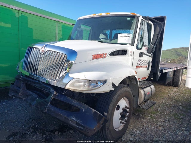 International 4000 4300 2016 3HAMMMML8GL738218 Image 2