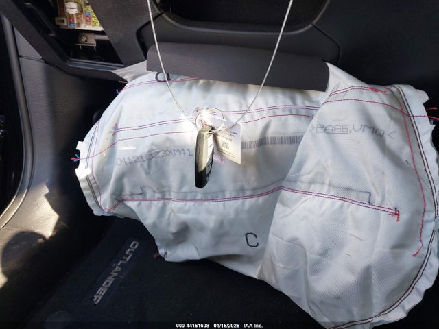 2025 MITSUBISHI OUTLANDER JA4J4VA81SZ019563 Photo 10