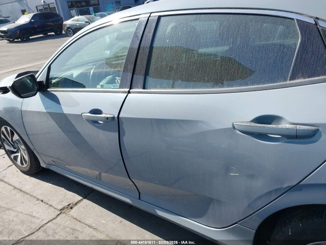 SHHFK7H22JU425899 Honda Civic Lx