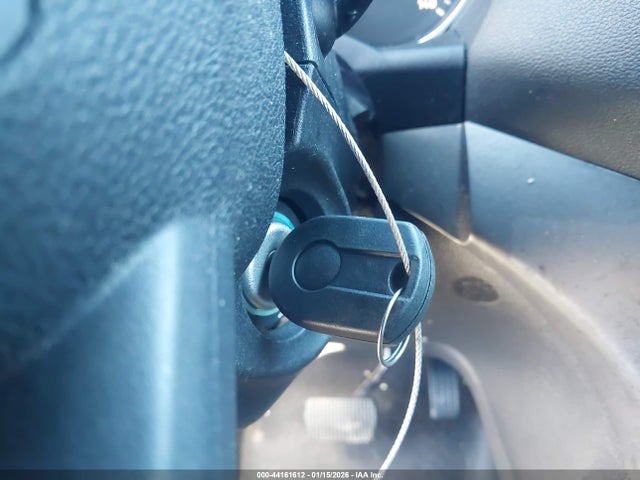 1FMCU0GD4HUB03254 Ford ESCAPE SE