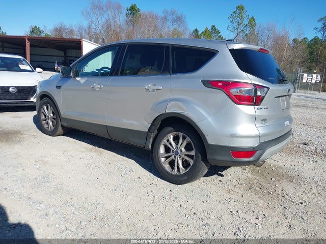 1FMCU0GD4HUB03254 Ford ESCAPE SE