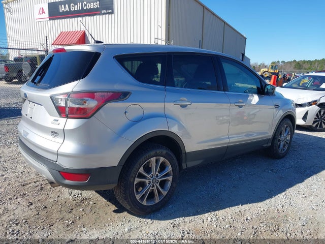 1FMCU0GD4HUB03254 Ford ESCAPE SE