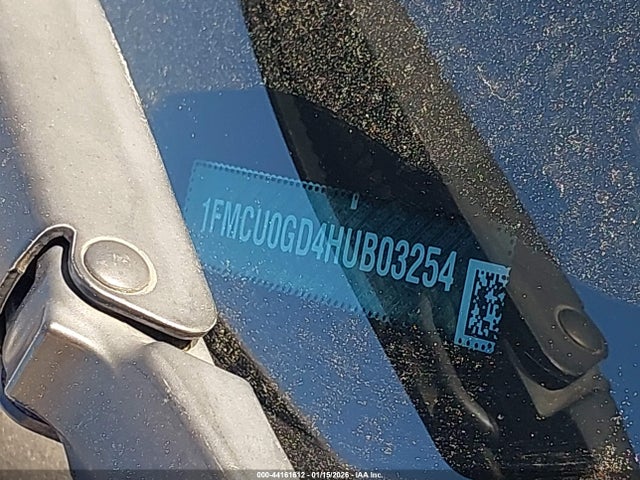 1FMCU0GD4HUB03254 Ford ESCAPE SE