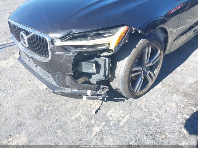 YV4102RK3M1851470 Volvo Xc60 T5 Momentum