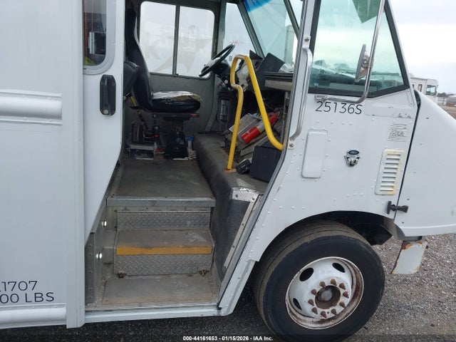 Aukcja sprzedaży 2015 Ford F-59 Commercial Stripped, vin: 1F66F5KY9F0A04004, numer aukcji: 44161653