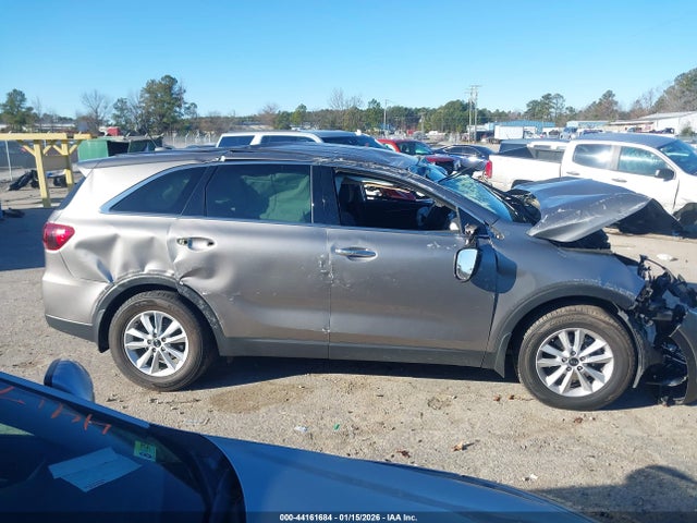 5XYPG4A34KG545657 KIA Sorento 2.4l Lx