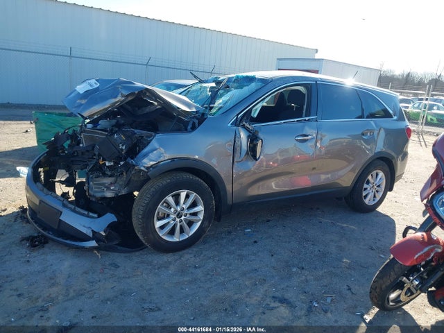 5XYPG4A34KG545657 KIA Sorento 2.4l Lx