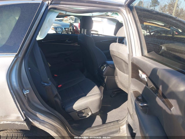 5XYPG4A34KG545657 KIA Sorento 2.4l Lx