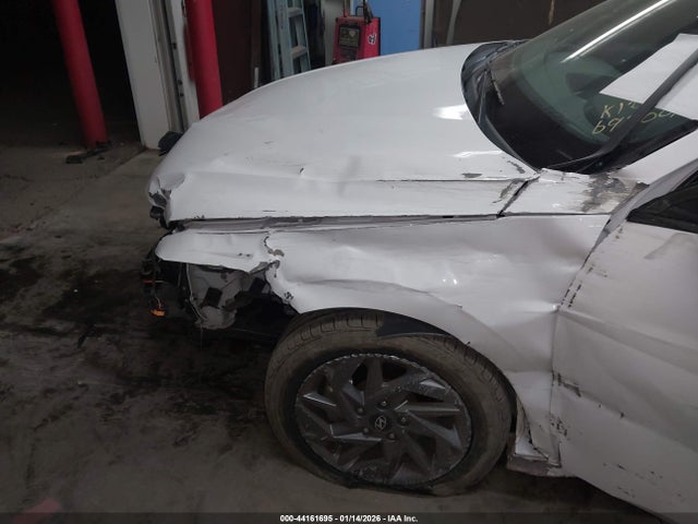 Hyundai ELANTRA SEL 2024 KMHLM4DG2RU697009 Image 6