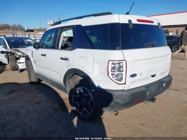 2022 FORD BRONCO SPORT 3FMCR9B60NRD11858 Photo 2