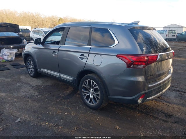 2018 MITSUBISHI OUTLANDER JA4AZ3A36JJ005858 Photo 2
