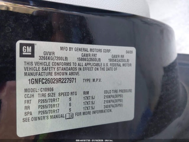 2009 CHEVROLET SUBURBAN 1500 1GNFC26029R227971 Photo 8