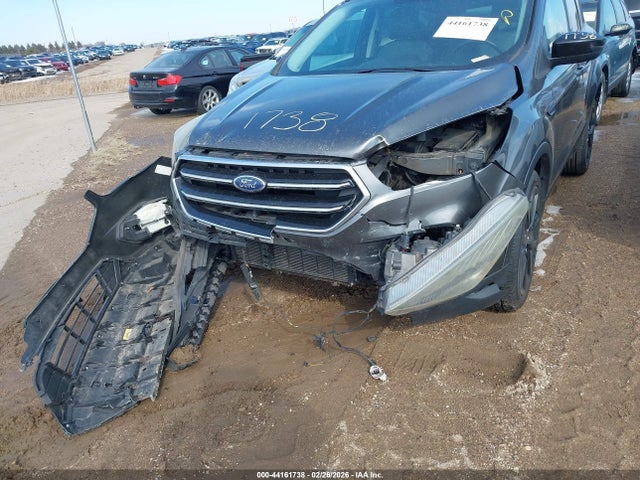 1FMCU9GD5HUA21070 Ford ESCAPE SE
