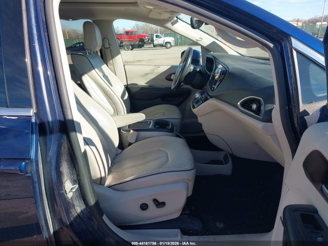 2C4RC1GG7HR763139 Chrysler Pacifica Limited