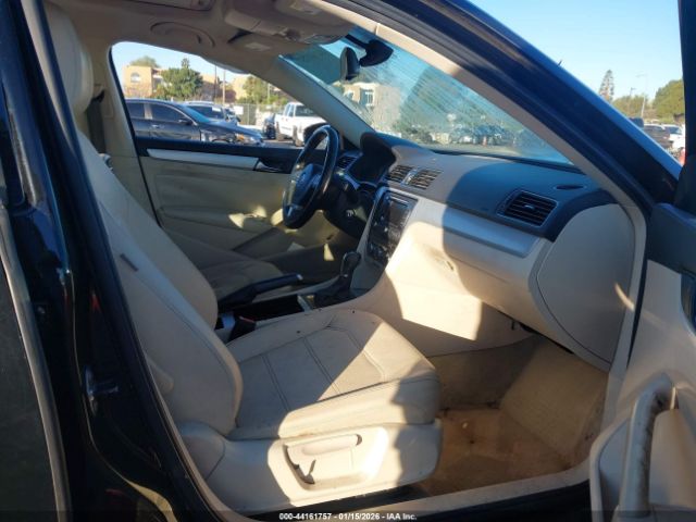 2012 VOLKSWAGEN PASSAT 1VWBP7A39CC039885 Photo 4