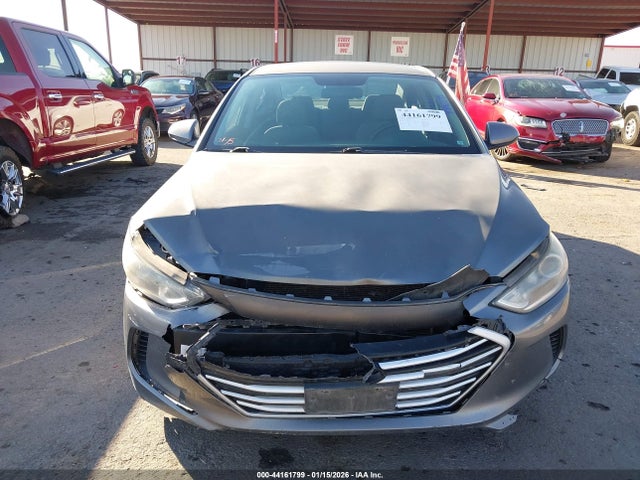 Продаж на аукціоні авто 2018 Hyundai Elantra Se, vin: 5NPD74LF2JH399535, номер лоту: 44161799