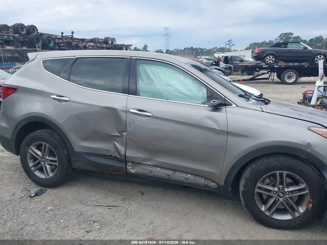 5NMZT3LBXJH096511 Hyundai Santa Fe Sport 2.4l