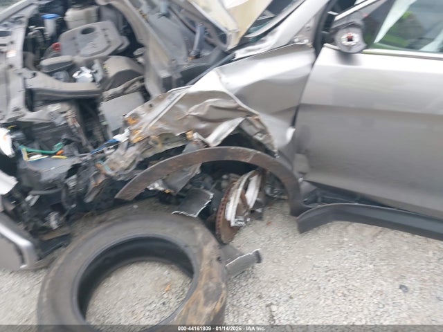 5NMZT3LBXJH096511 Hyundai Santa Fe Sport 2.4l