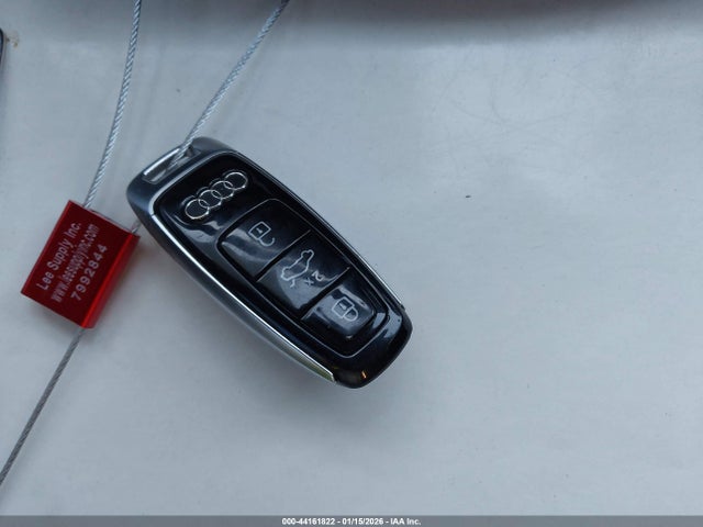 2019 AUDI E-TRON WA1LAAGE2KB023217 Photo 10